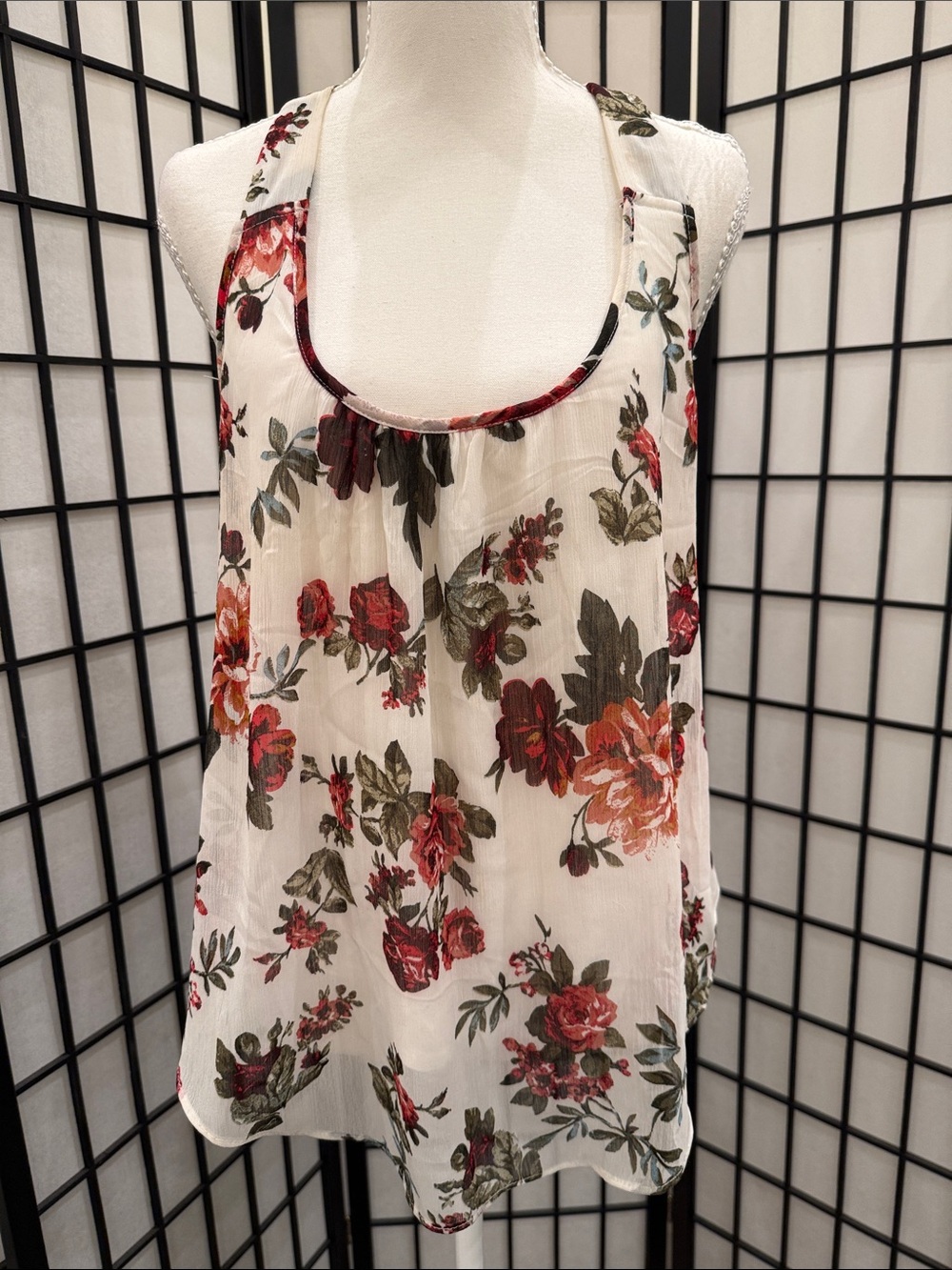 Ambiance Cream Floral Sleeveless Camisole with Red Rose Print